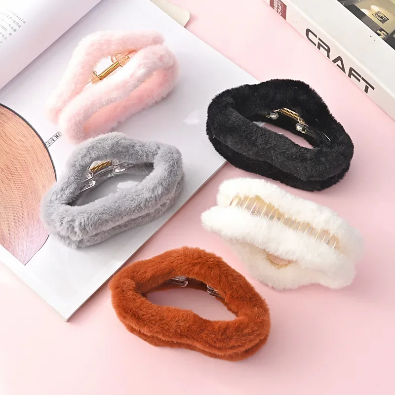 

Новинка модная плюшевая заколка для волос большого размера на осень и зиму заколка для волос Заколки для женщин аксессуары для девочек головной убор оптовая продажа