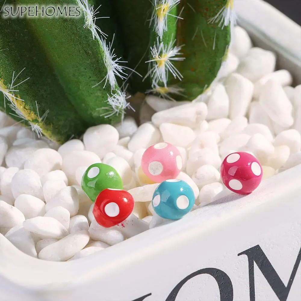 

20Pcs Mini Mushroom Model Resin Crafts Fairy Garden DIY Miniature Decoration Landscape Home Decoration