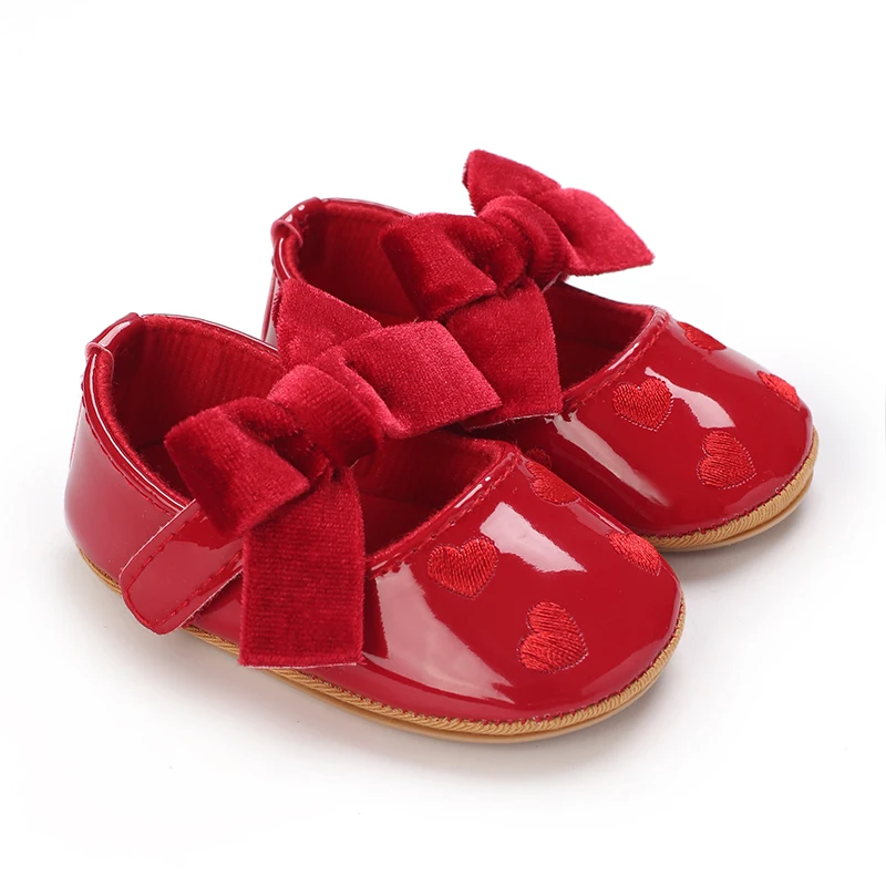 PU Leather Bowknot Baby Girls Shoes Cute Moccasins Heart Soft Sole Flat Shoes First Walkers Toddler Princess Footwear Crib Shoes