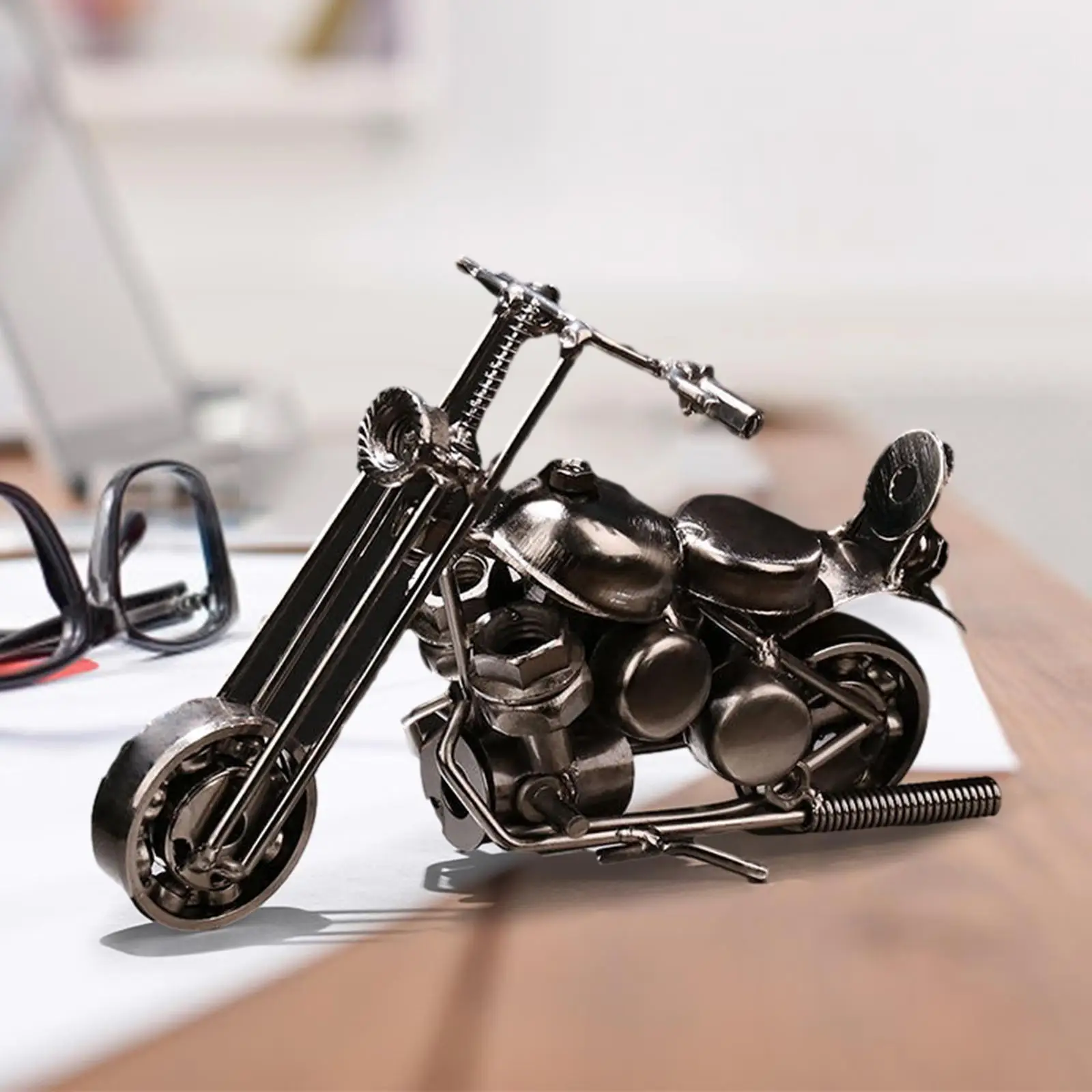バイク乗り　置物　figure ヴィンテージ Metal Motorcycle Model Motorcycle Sculpture Vintage Style