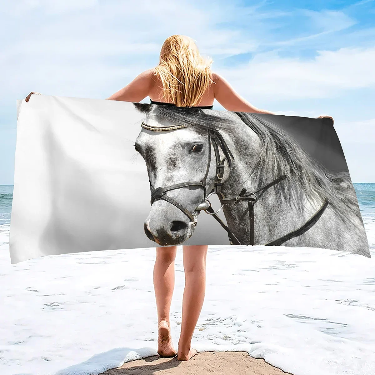 

3D Horse Beach Towel Microfiber Quick-Drying Bath Convenient Thin Blanket Suitable for Swimming Travel Yoga Camping