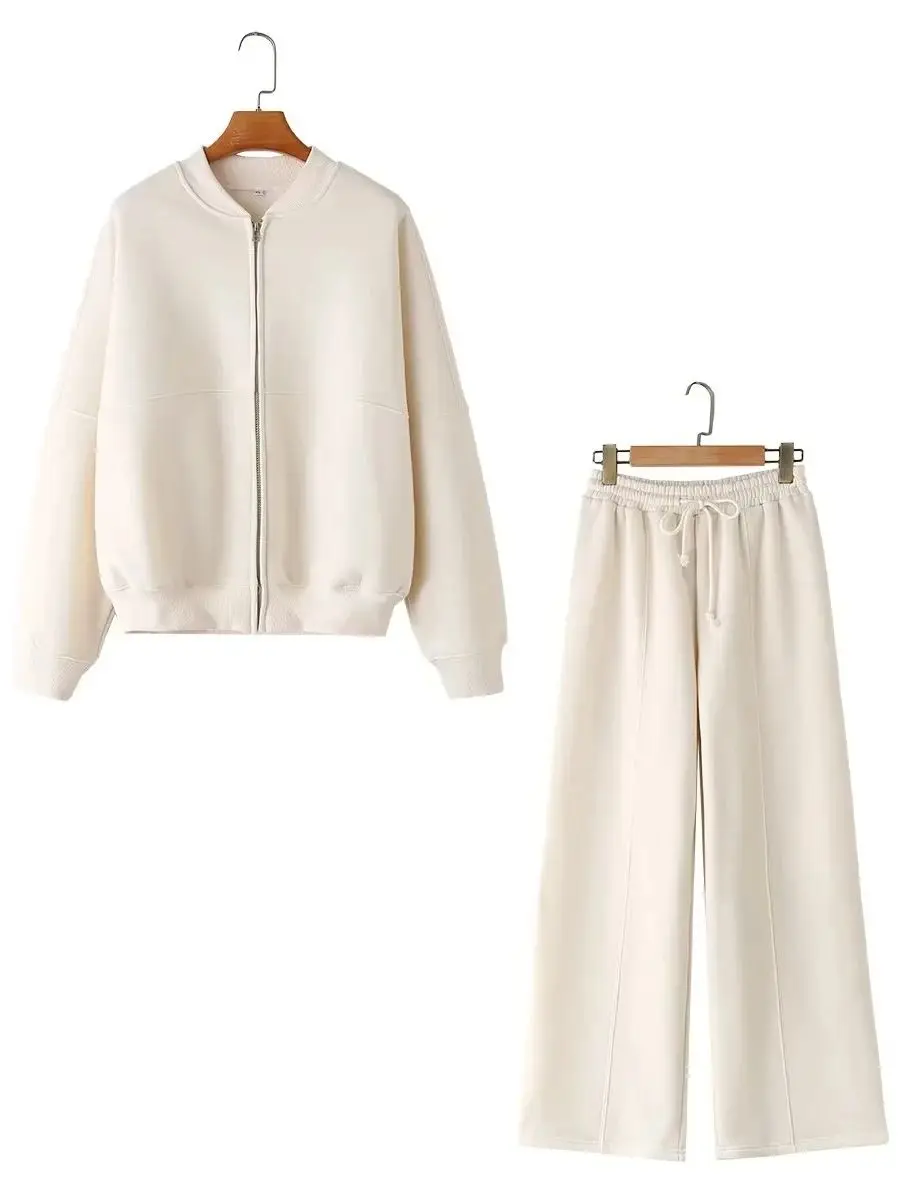 Women's Zipper Bomber Sweatshirt & High Waist Plush Trousers