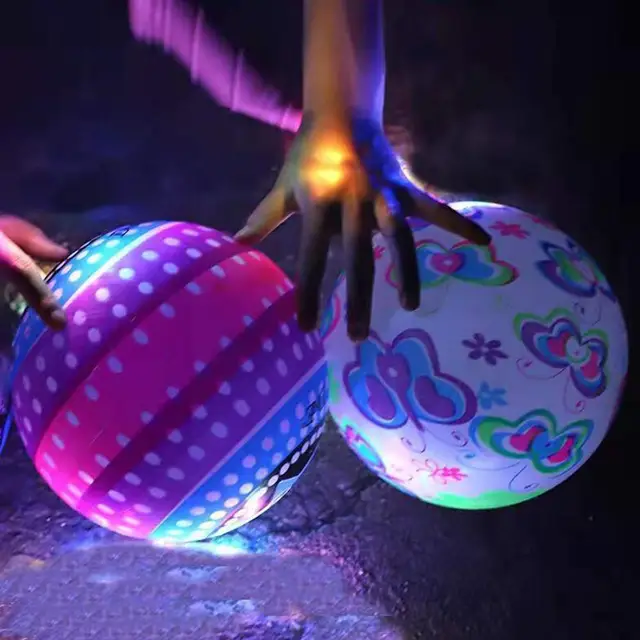 22cm Luminous Bouncy Ball Toys Novelty Led Light Inflatable Ball Football Basketball Outdoor Sports Toys For Children Game M3s2 4