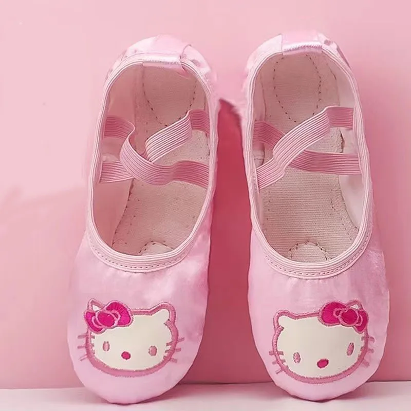 

Kawaii Sanrios Hello Kitty Girl Cute Cartoon Soft Sole Dance Shoes Practice Body Dance Children's Toddler Ballet Shoes