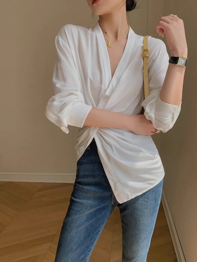 

Women's V-Neck Long Sleeved Shirt, Beautiful White Waistband Top, Simple and Unique, Spring and Autumn, New Design