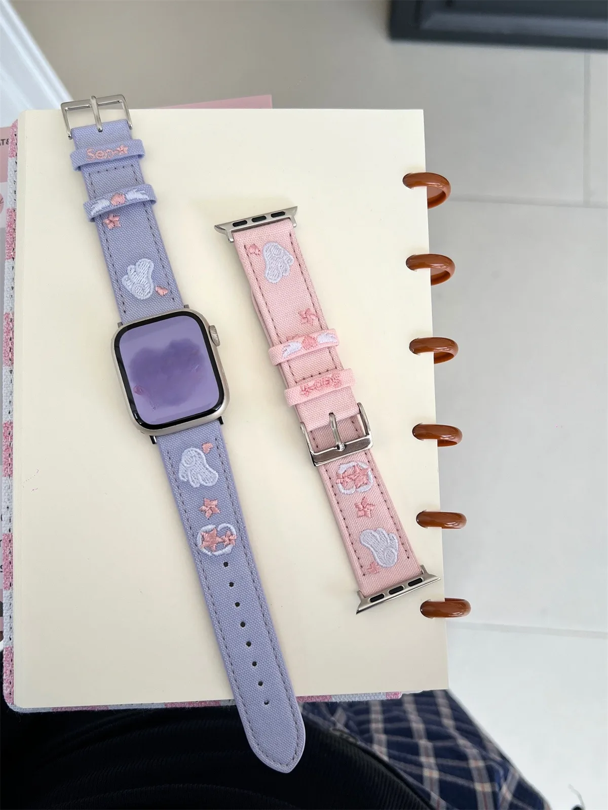 Uhrenarmband für Iwatch 42/44/45/46/49 mm 38/40/41 mm PU-Leder-Mode-Uhrenarmband für Uhrenserie Ultra2 Serie 10/9/8/7/6/5/4/3/2/1_voghion.com