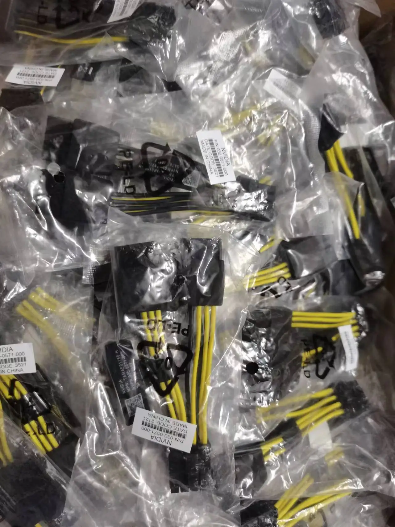 Nuovo 030-0571-000 Per Cavo Di Alimentazione Grafica Nvidia Dual Da 8 A 8 Tesla K80 M60 M40 P100 V100