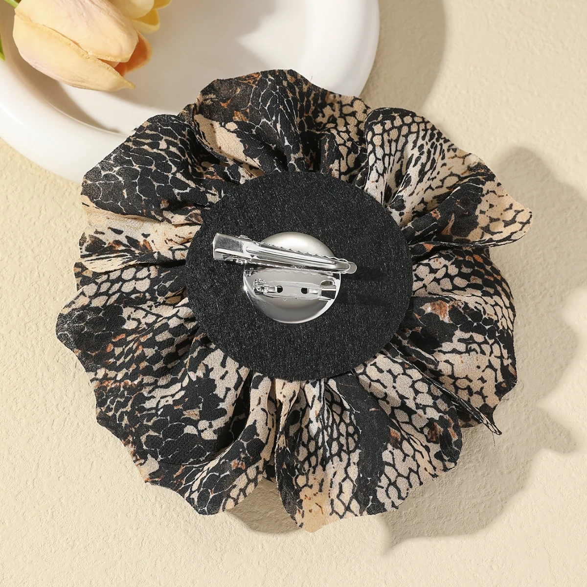 Fashion Snake Print Big Flower Brooch Women's Statement Accessory Chiffon Fabric Brooch for Coat Dress Decoration