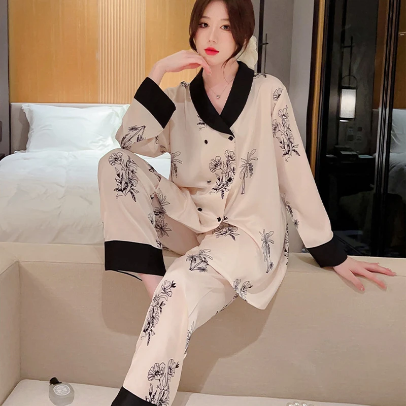  LJMXG Pajamas Women's Silk Long-Sleeved Pajamas Pajamas Suit  Jacquard Plaid High-Grade Ice Silk Can Be Worn Outside (Color : D, Size :  Large) : Clothing, Shoes & Jewelry