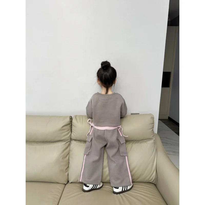 Рисунок 3 - Костюм для девочек