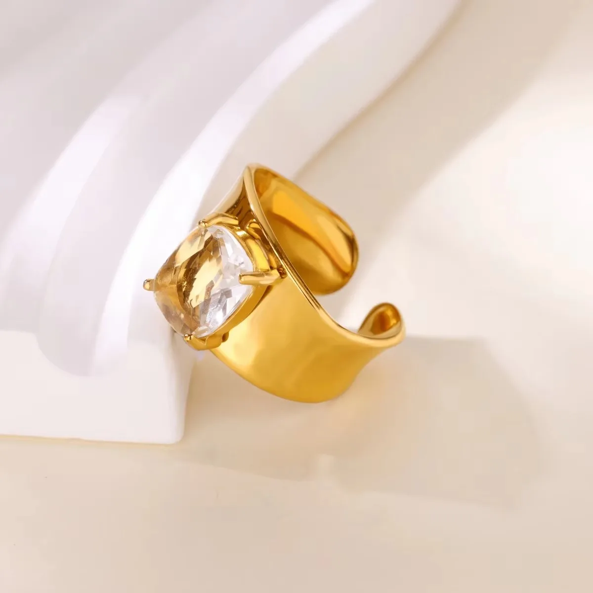Elegant Wide Zirconia Rings for Women