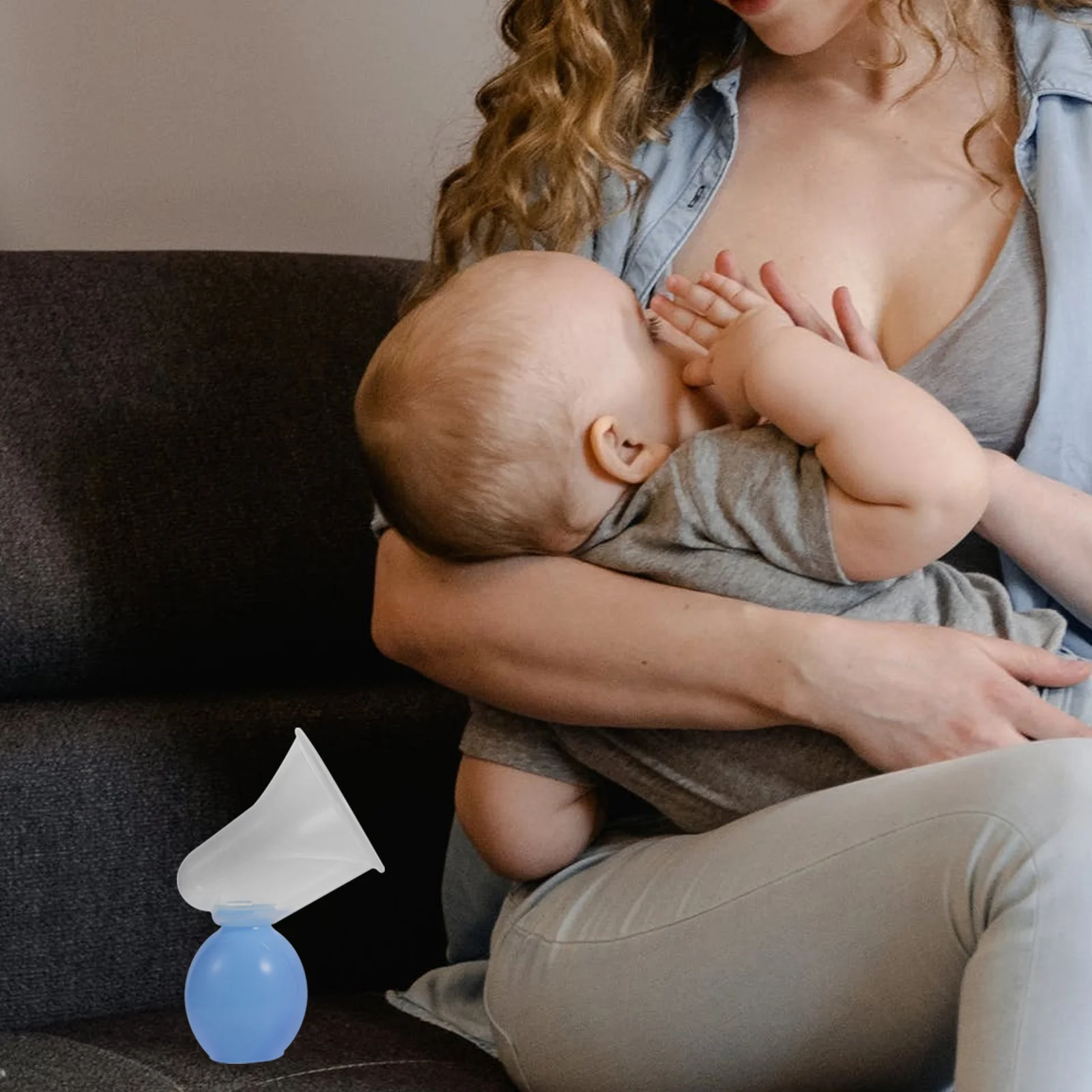 2 Sets Breastfeeding Manual Pump Mother Lactator Supplies Breastmilk Feeding Accessories Silent Practical Maternal