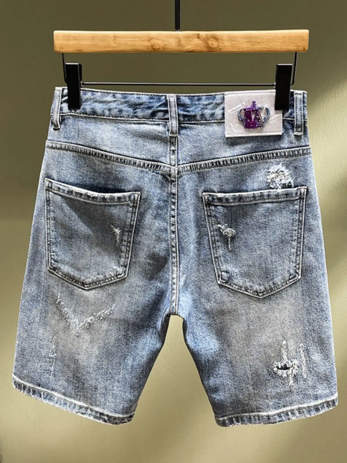 Slide image a57ac59356164a8fa31ef7564dc32e87