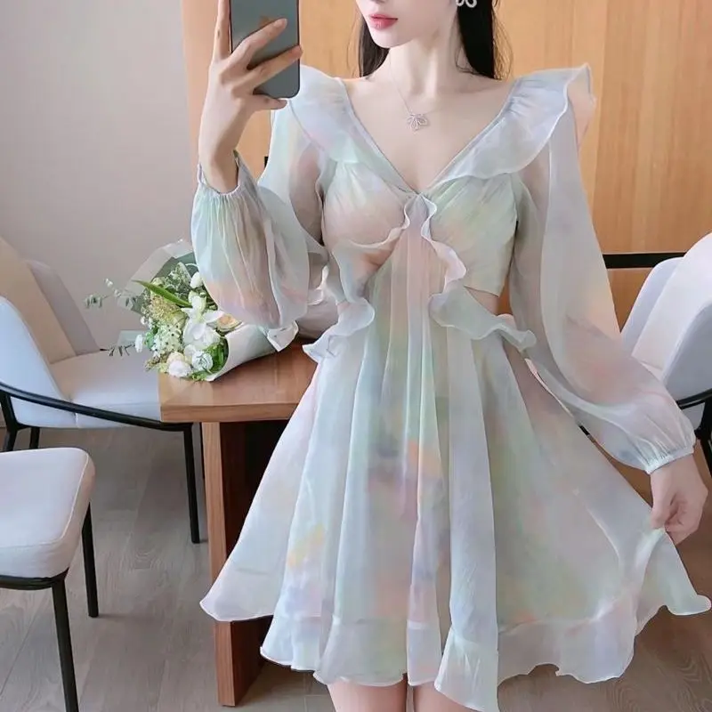 

Платье детское с длинными рукавами и принтом принцессы