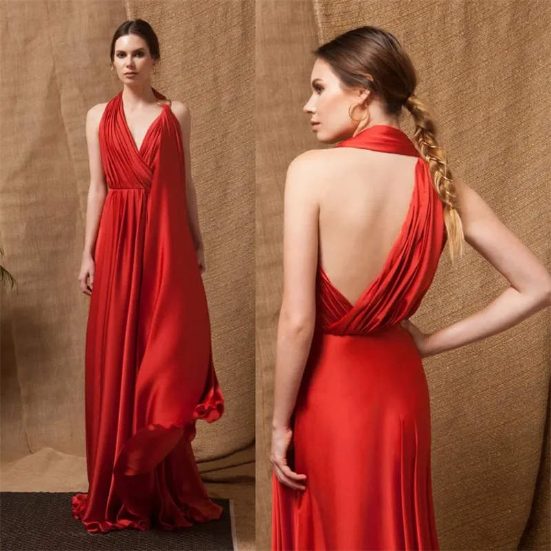 

2024 Red Halter A Line Prom Dresses Backless Pleats Satin Plus Size Evening Gowns Special Occasion Dress