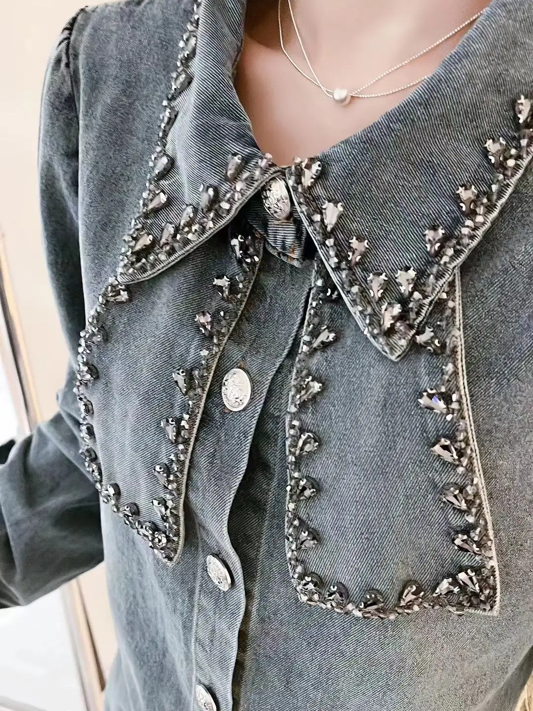 

Spring Summer 3D Bowtie Rhinestones Washed Denim Shirts Hand Sewn Diamonds Bow Beaded Jeans Blouses Cowboy Cardigan Tops Blusas