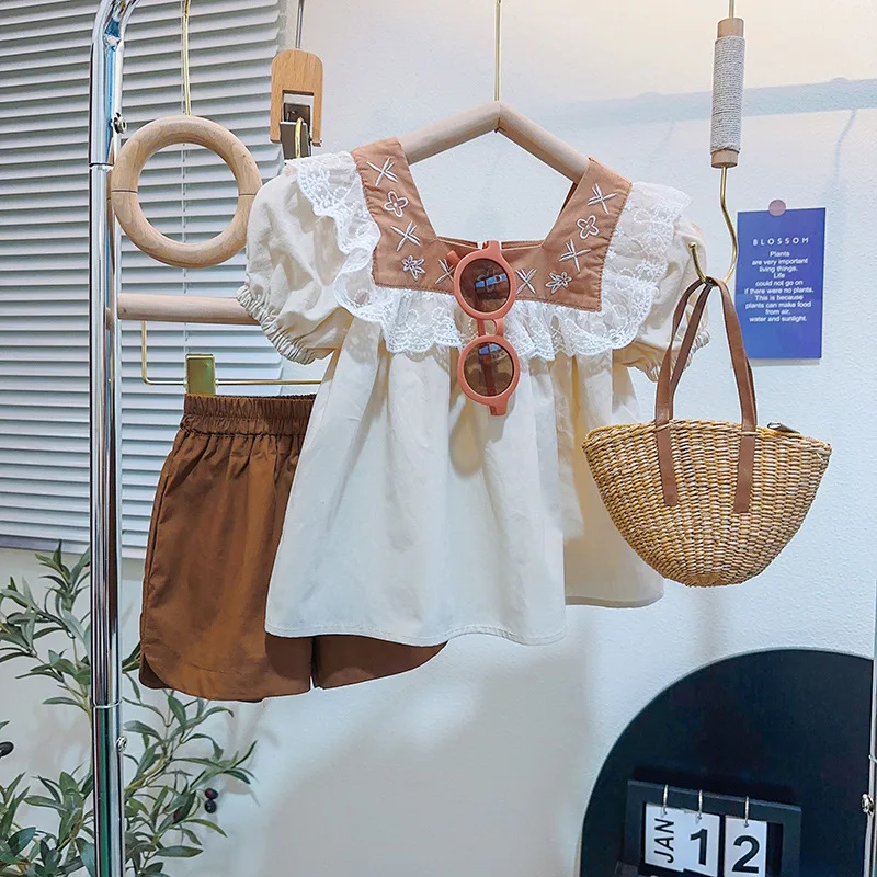 

Fashion Girl Cotton Embroidery Padded Vintage Lace Set Short sleeve Shorts Summmer Kids Baby Two Piece pants Children Clot