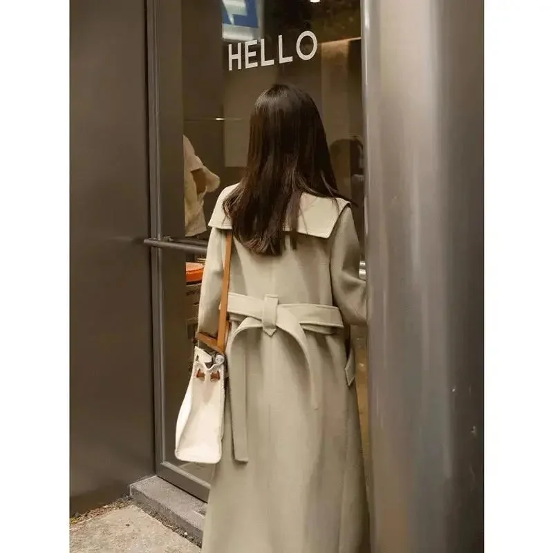 Temperament Lady Xiaoxiangfeng Doll Collar Woolen Coat 2022 Autumn New Pearl Button Women's Medium Long Woolen Coat Solid Color