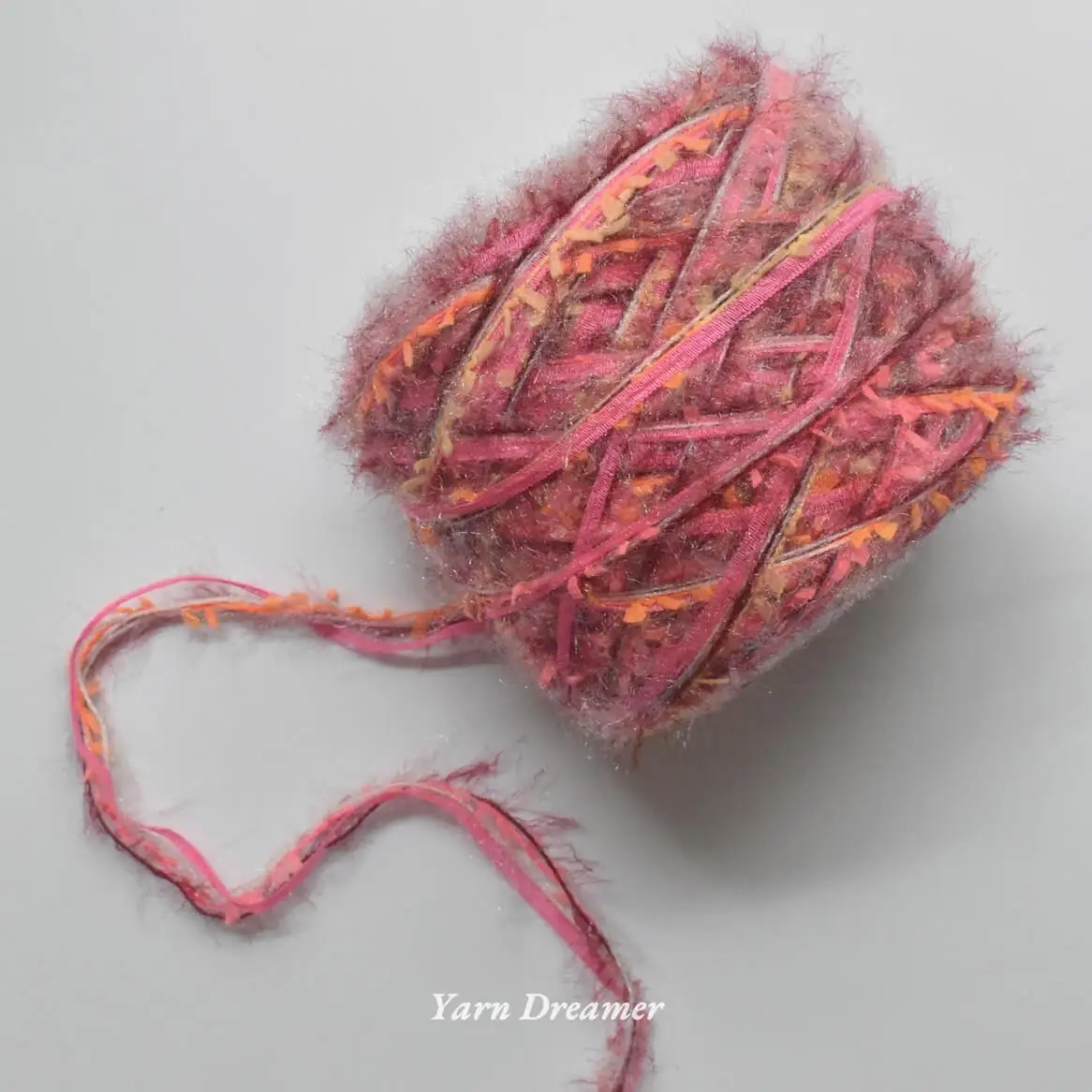 100g Indian Red Yarn for Crochet Fancy Mixed Puffy Yarn for Knitting hand bag Plush yarn yarn chunky 6