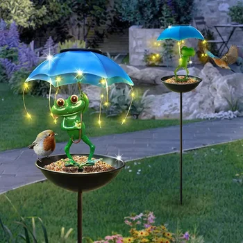 Solar Frog Garden Lamp 1