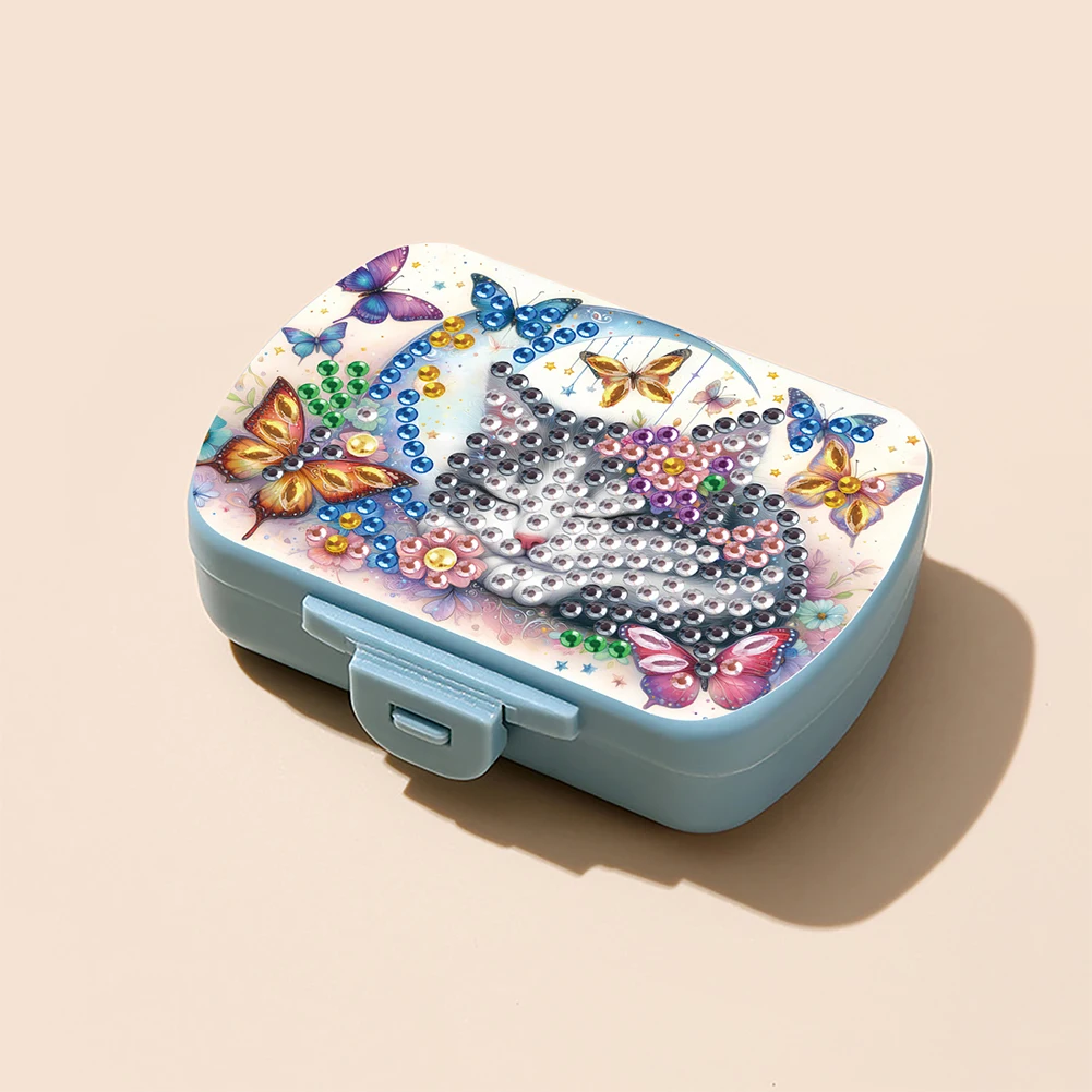 5D DIY Diamond Painting Dot Pill Case Diamond Art Travel Medicine Storage Case Diamond Painting Pill Organizer for Beginners