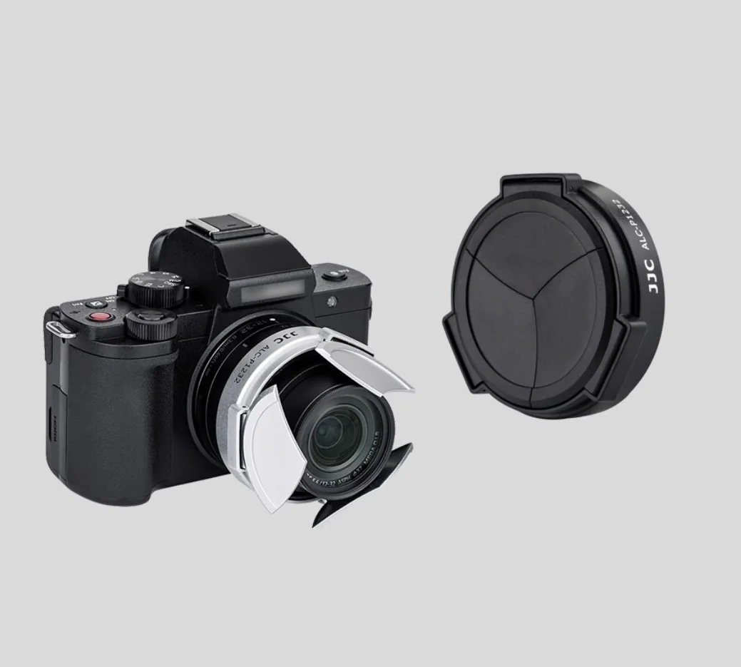 12-32mm Automatic Camera Lens Cover Cap Silver Black Protective