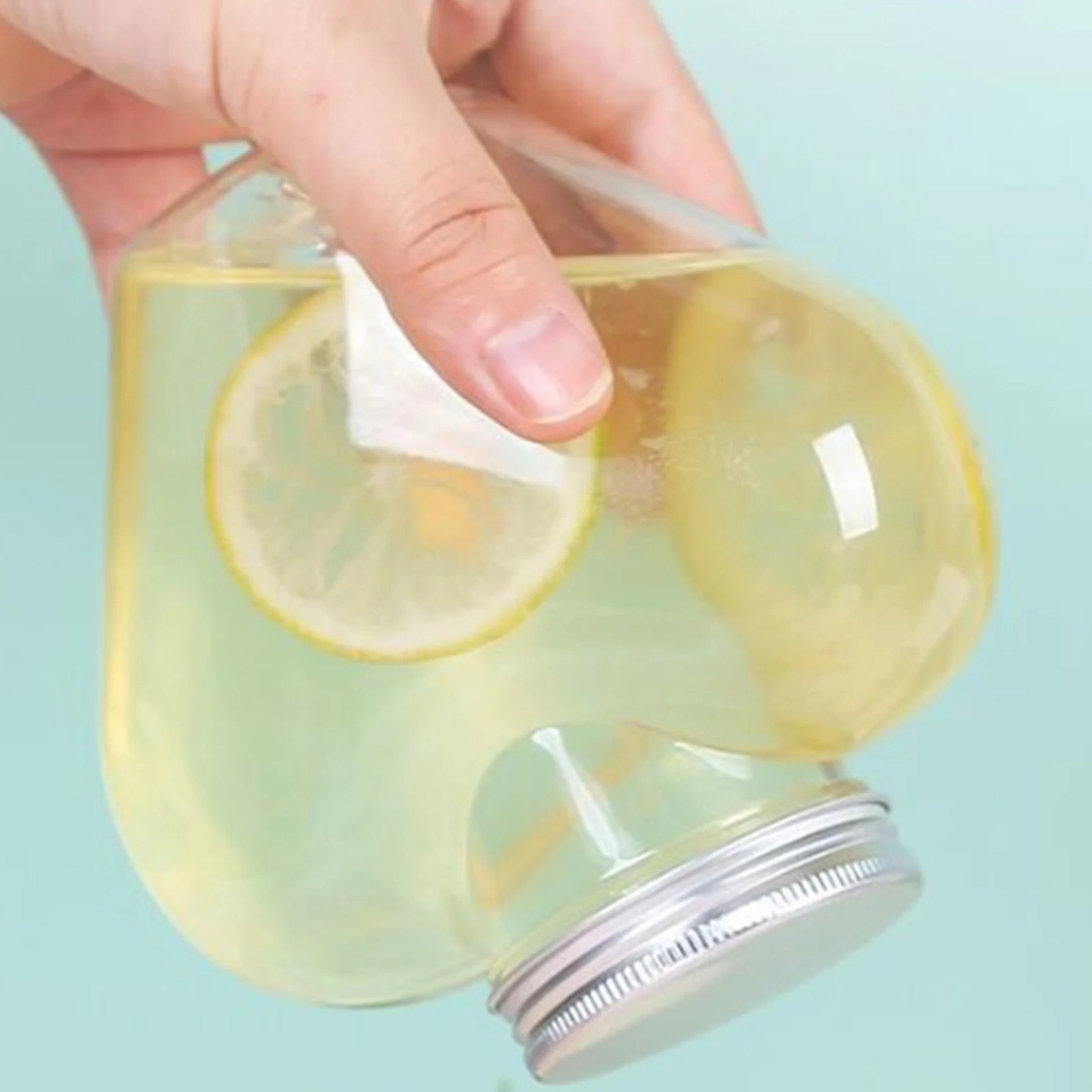 500ML Heart-shaped Clear Cold Drink Bottle Juice Bottles Leakproof Milk Bottles Portable Beverage Water Sealing