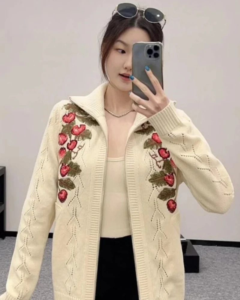 NIGO LP Women's Spring And Autumn Lapel Floral Embroidery Long Sleeve Solid Color Knit Cardigan #nigo61528 3