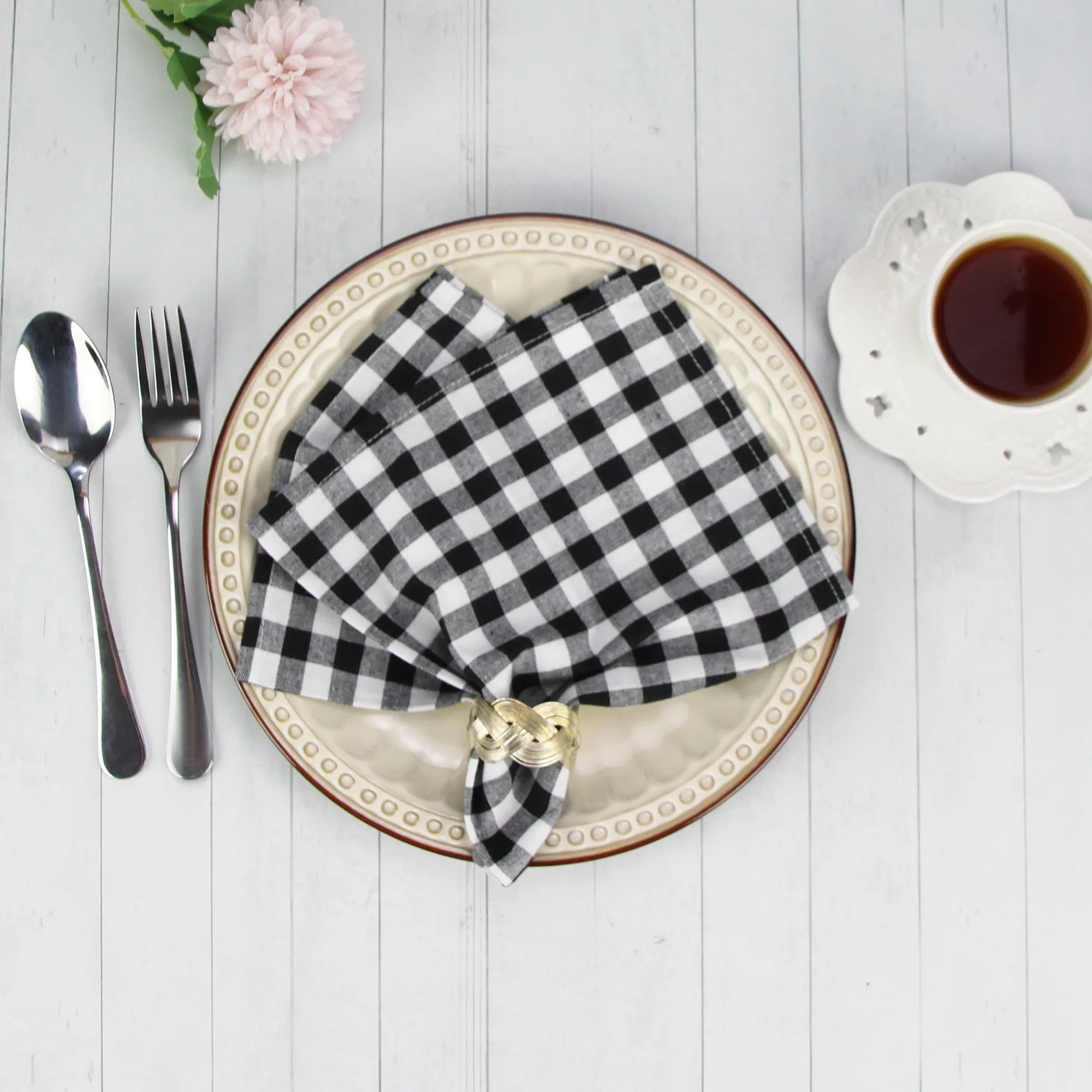 https://ae01.alicdn.com/kf/S8c3d977ab1ef49c989711905109ee44fj/Set-of-12-PCS-40x40cm-Cotton-Blended-Plaid-Checked-Cloth-Napkins-Placemats-Dining-Table-Tea-Towels.jpg