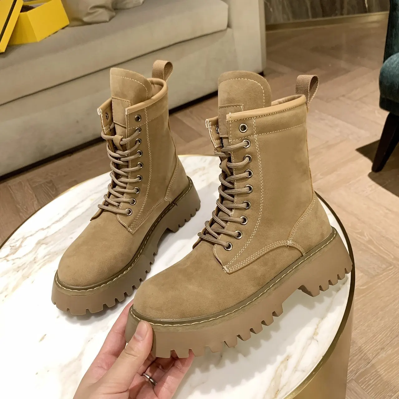 

Women's Winter Shoes Suede Leather Ankle Boots Lady Round Toe Thick Heel Platform Chelsea Boots Fashion Sneakers Botas De Mujer
