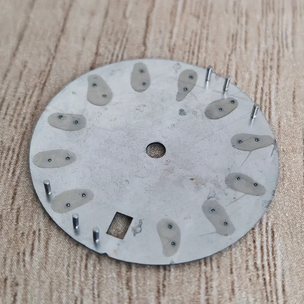 Watch Dial Stripes Sunburst Surface Single Date Watch Face Replacement Parts NH35/364R/7S Movement