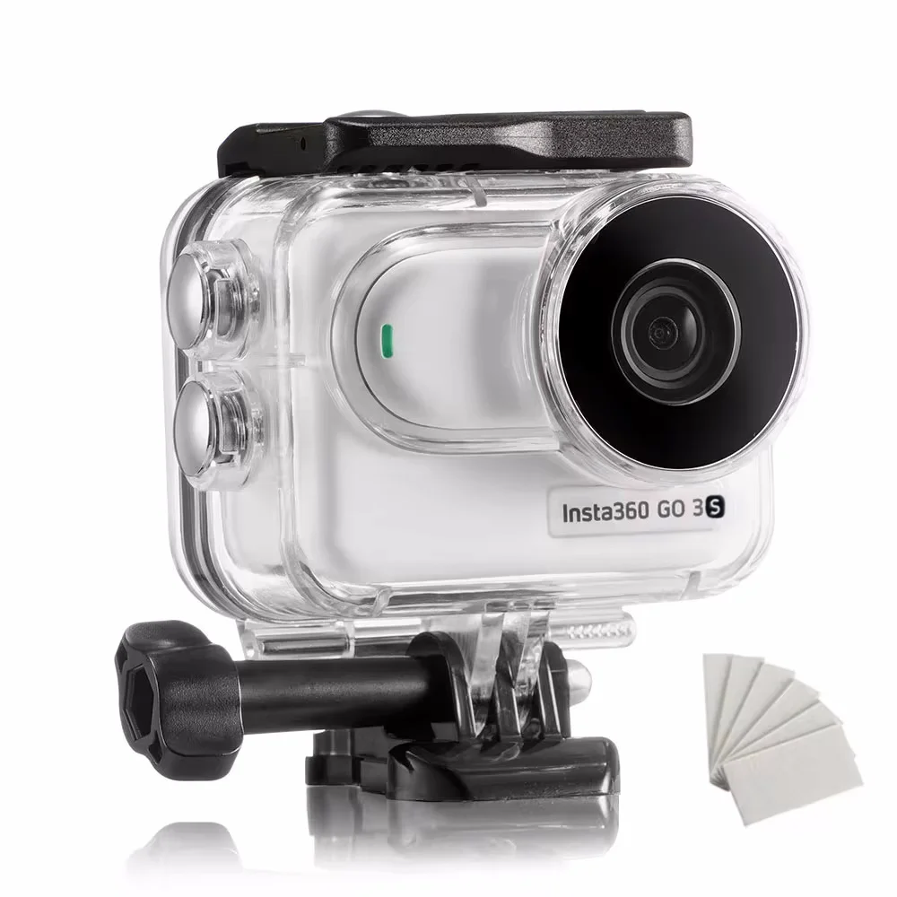 Caisson de protection transparent pour Insta360 GO 3S, vue de face, parfait pour filmer sous l'eau sans risque.