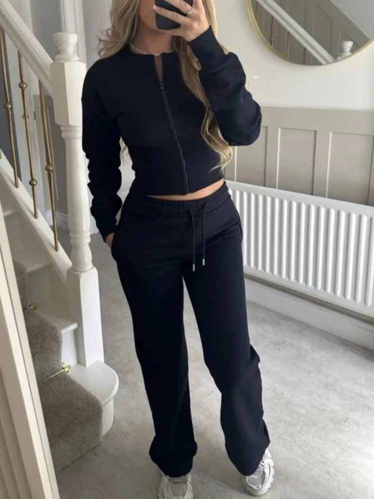 Women's Casual Sports Two-piece Set Autumn And Winter New Fashion Long-sleeved Zipper Cardigan Slim Top With Straight Pants Suit 4