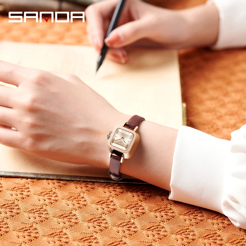 2023 New Style Madam Watch Square Mesh Belt Fashionable and Simple Roman Sanda 1117 Pattern Waterproof Quartz Women's Belt Watch