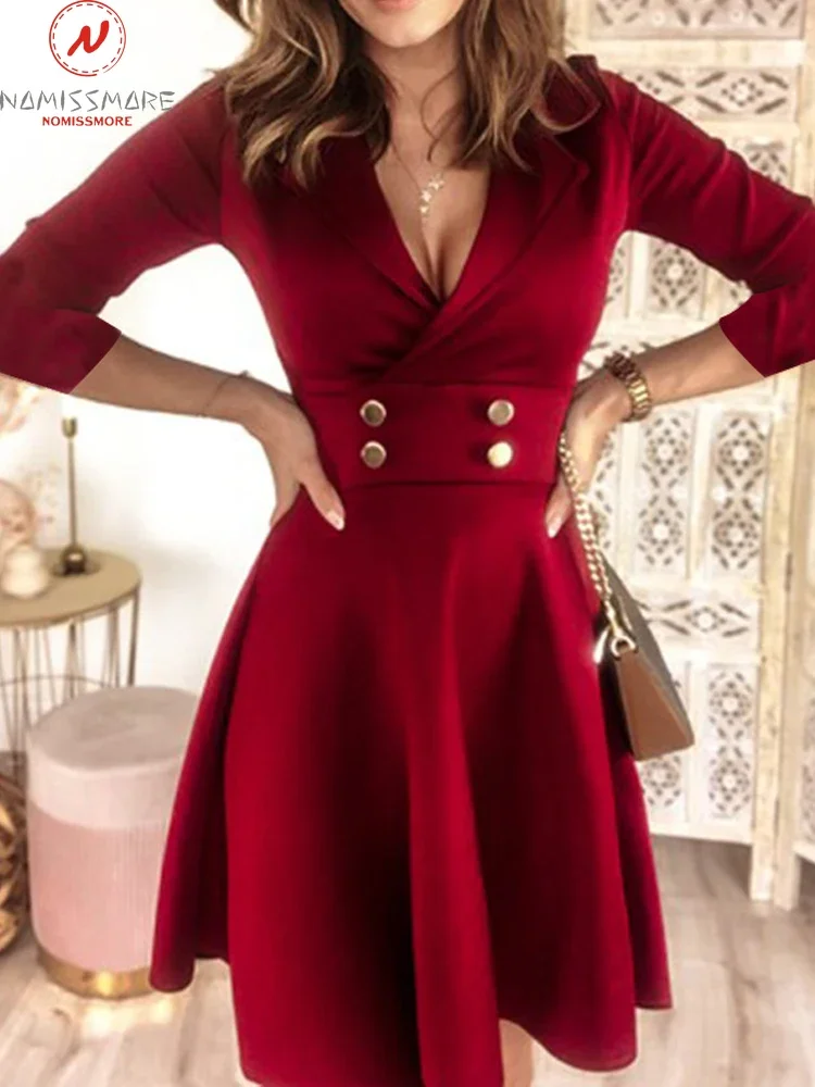 

Платье-мини ТРАПЕЦИЕВИДНОЕ однотонное на пуговицах, с отложным воротником и рукавом три четверти