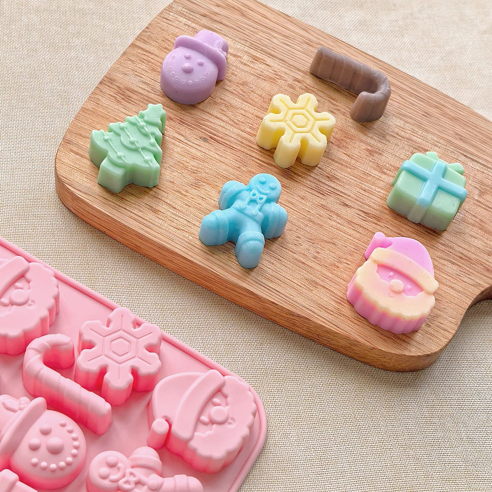 1pc 14-Cavity Christmas Chocolate Mold with Tree, Snowflake, Gingerbread Man, Snowman, ... - SKU CCM01836 - UGI Packaging