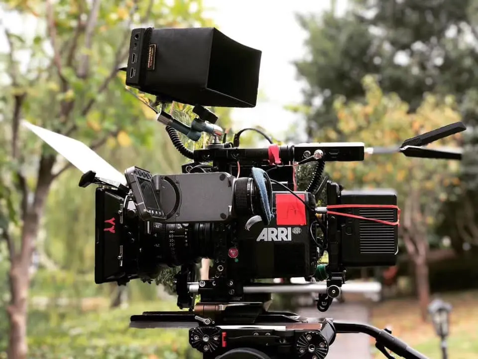 Description Picture 3 of itemVAXIS OPENMOON Foldable Camera Screen Hood Sun Visor 5/7/9 Inch visor to shade Monitor Hood Sunshade For Feelworld