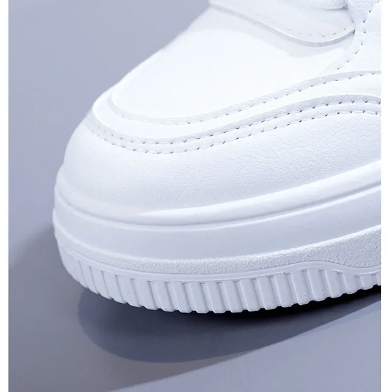 Women Shoes Fashion Breathable Leather Flat Sneakers Woman Outdoor Lace Up Vulcanized Sneakers Platform White Shoes Zapatos