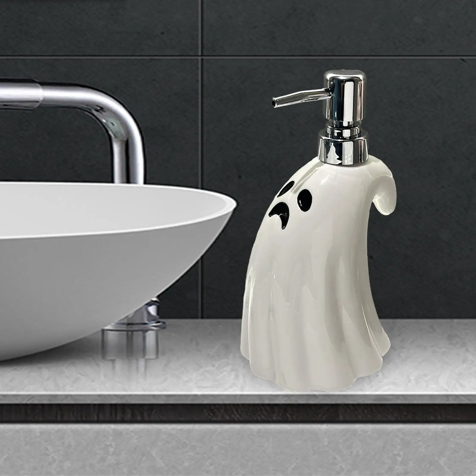 

Lotion Dispenser Funny Ceramic Soap Dispenser for Kitchen Bedroom Halloween
