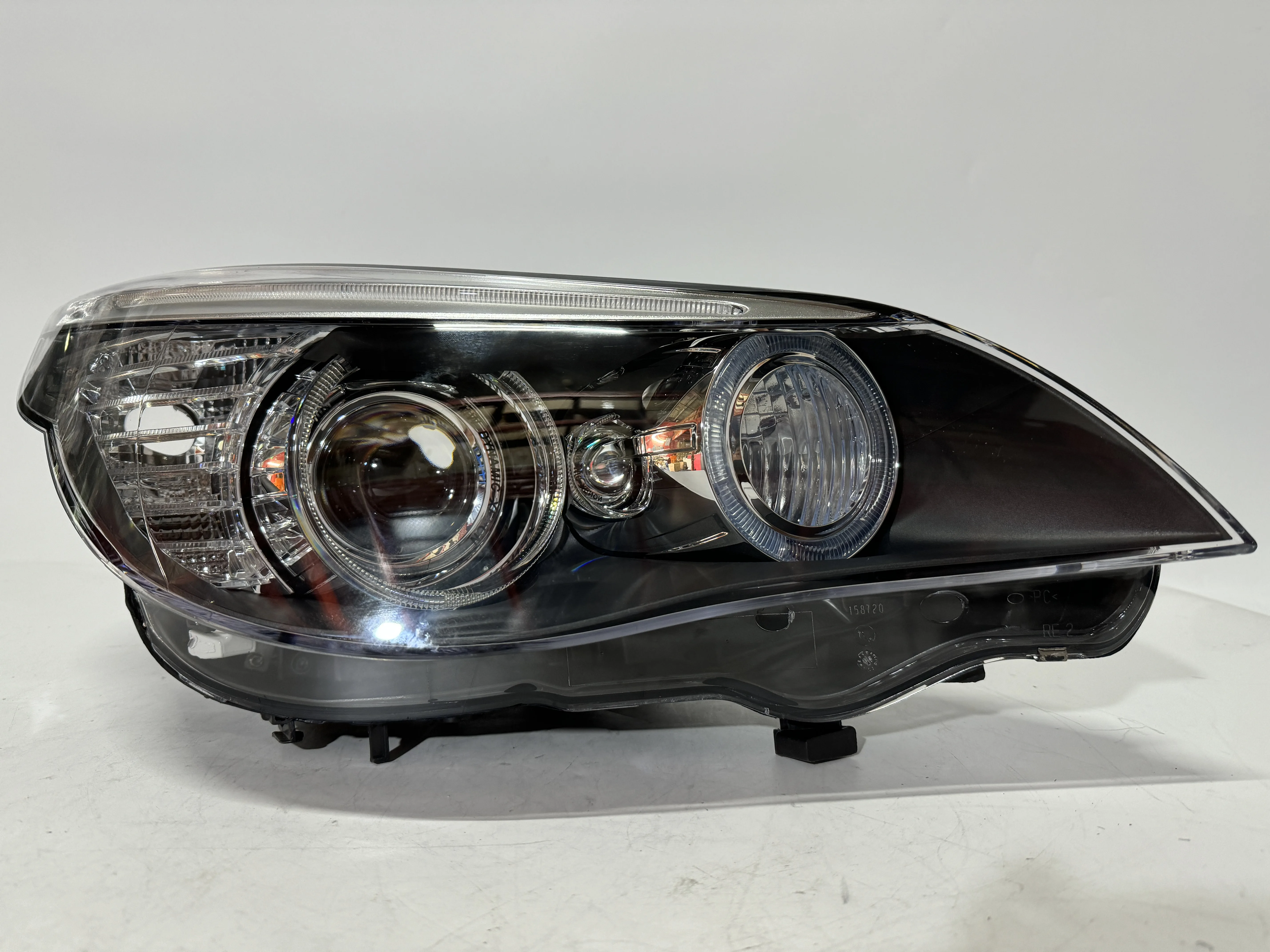 Fit For BMW 5 Headlight 2008-2010 BMW E60 Headlight Xenon Headlamps AFS And Without AFS Plug And Play Upgrade And Modification