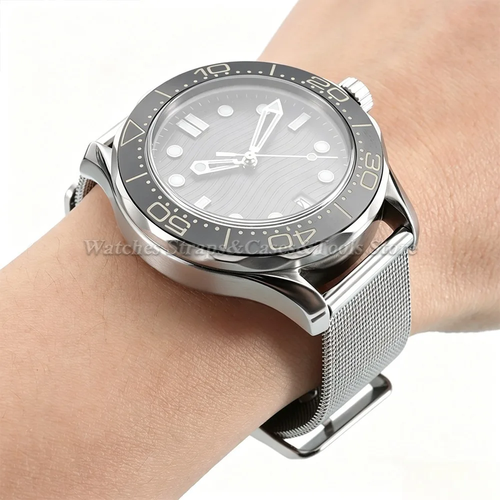 Elegant Milanese Mesh Loop Stainless Steel Watch Band – Quick Release Universal Bracelet