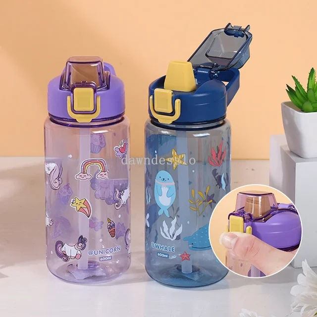 빨대와 뚜껑이 달린 창의적인 만화 수유 물병, 어린이 시피 컵, 유출 방지 휴대용 유아 음료 컵