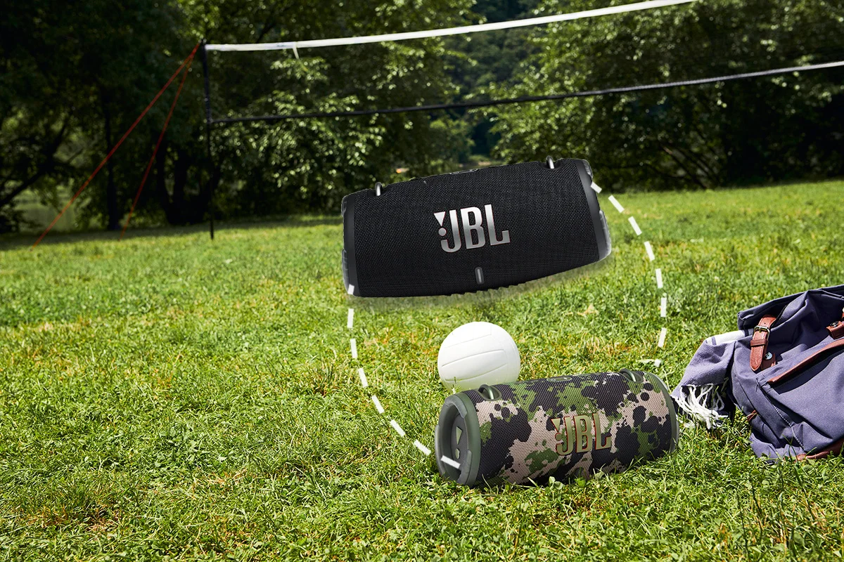 Buy JBL Xtreme 3 Portable Bluetooth Speaker Powerful Sound Deep Bass & Upto 15 Hours of Playtime Price In Pakistan available on techmac.pk we offer fast home delivery all over nationwide.