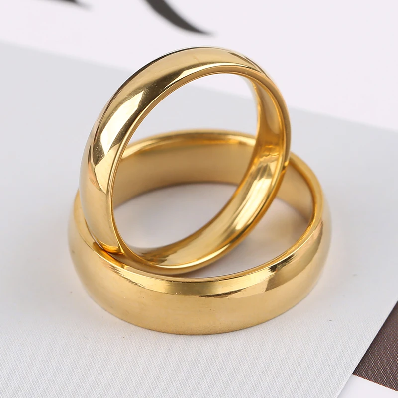 Simple Fashion Style Smooth Stainless Steel Rings Classic Gold Color Couple  For Women And Men Wedding Engagement Jewelry