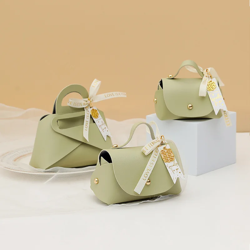 

European Creative Wedding Candy Box Leather Hand Foldable Tote Lady Bags Packaging Gift Boxes Baby Shower Party Supplies