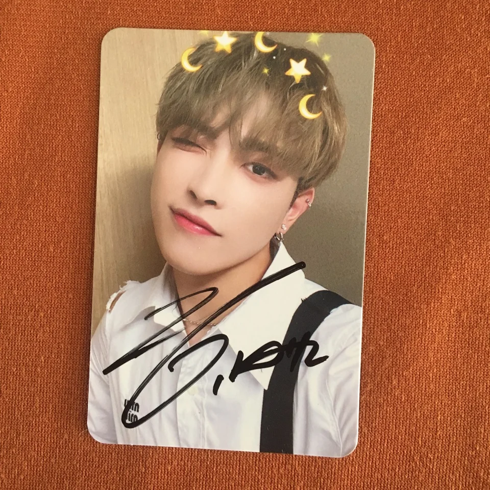 ATEEZ アチズ ソンファ 直筆サイン フォトカード ヨーロッパ ATEEZ ソンファ 直筆サイン - メルカリ