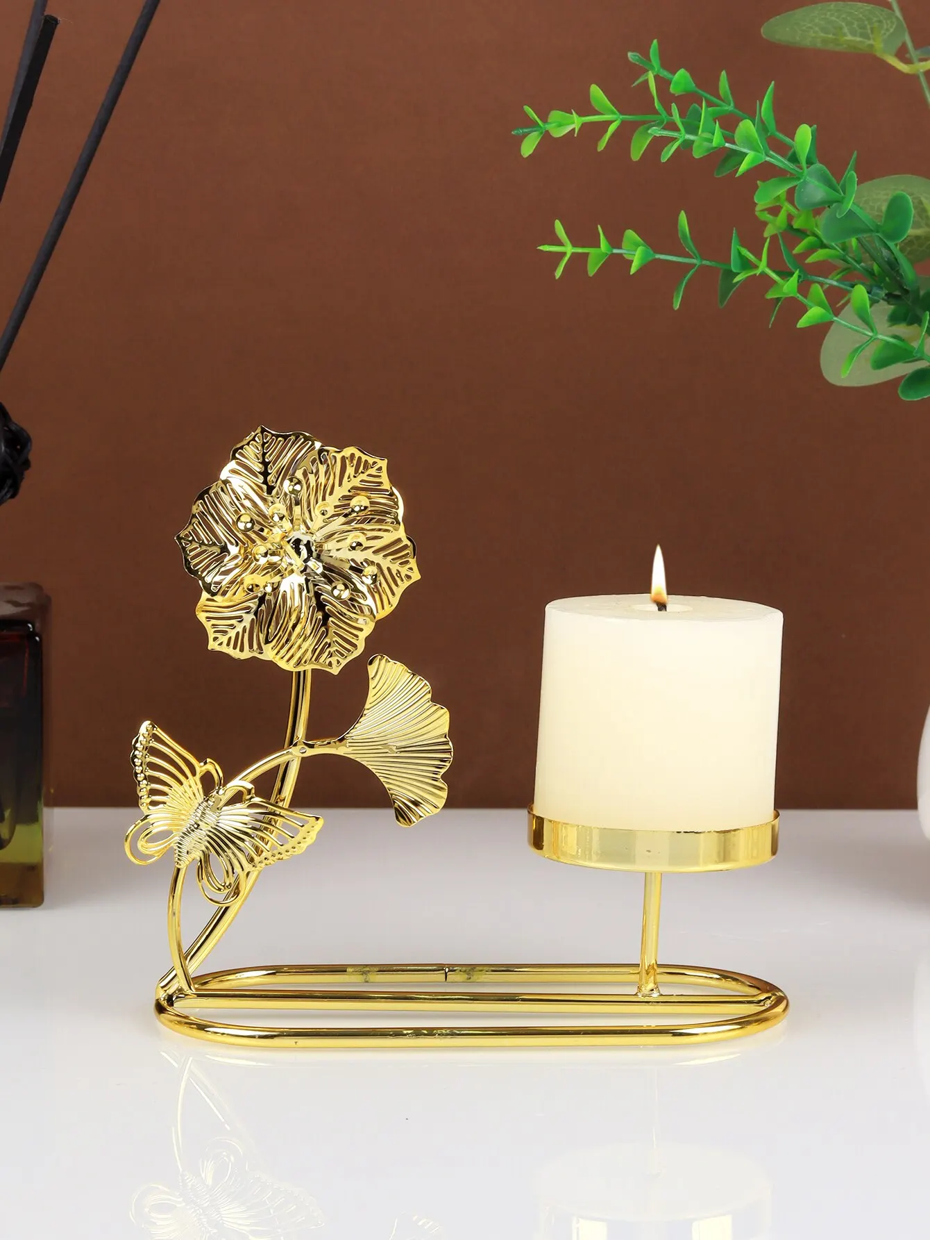Nordic Gold Ginkgo Leaf Romantic Candle Dinner Table Decoration Candlestick Decorations Home Decoration Electroplating 1pc candle holders