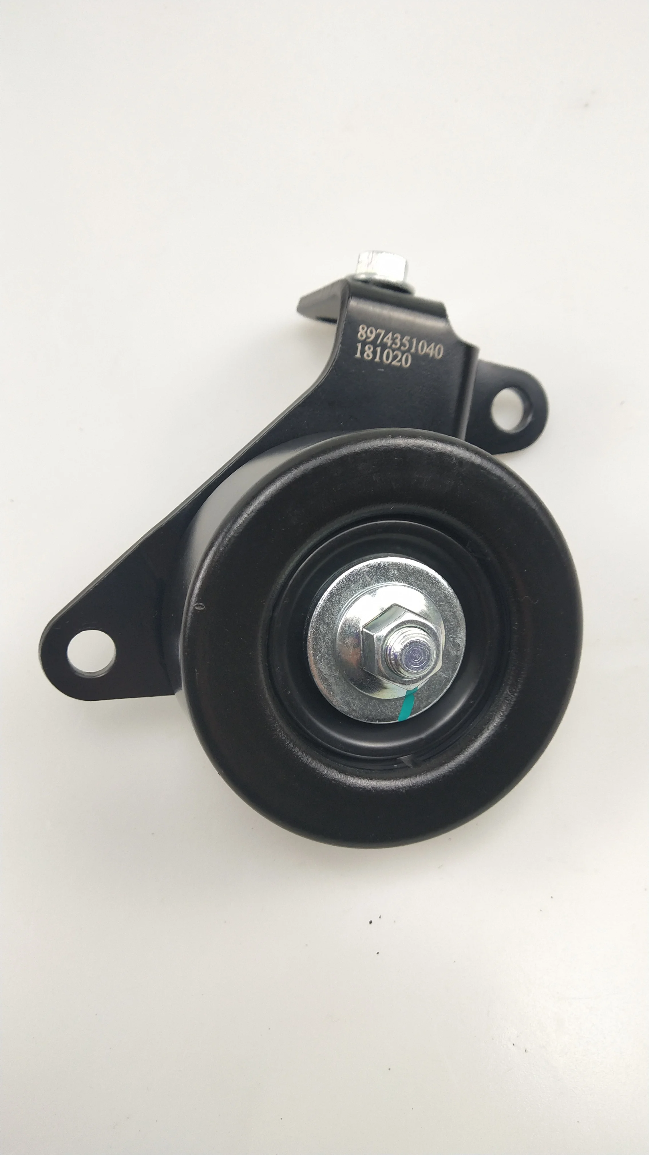 

Car engine belt tensioner for ISUZU DMAX D-MAX