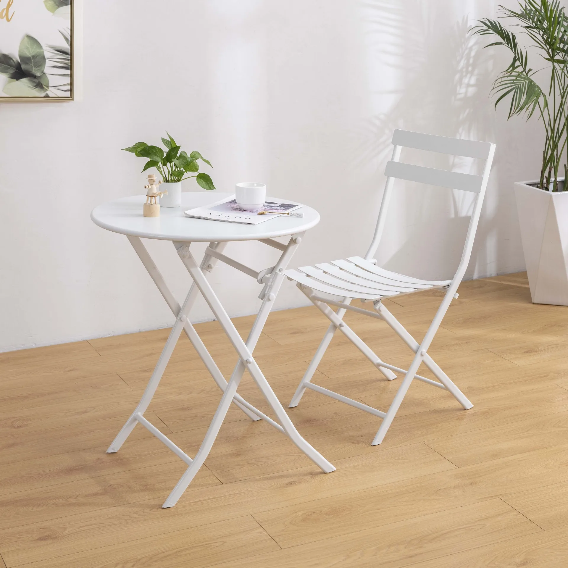 Modern Outdoor Furniture Rustic Set Metal Folding Table Chair Creative Minimalist Style Metal Set for Patio Leisure Coffee Shop
