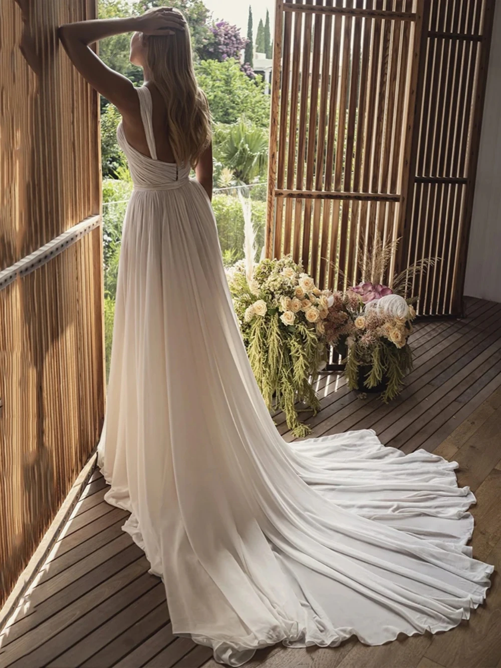 Рисунок 3 - Романтическое свадебное платье с вырезом сердечком